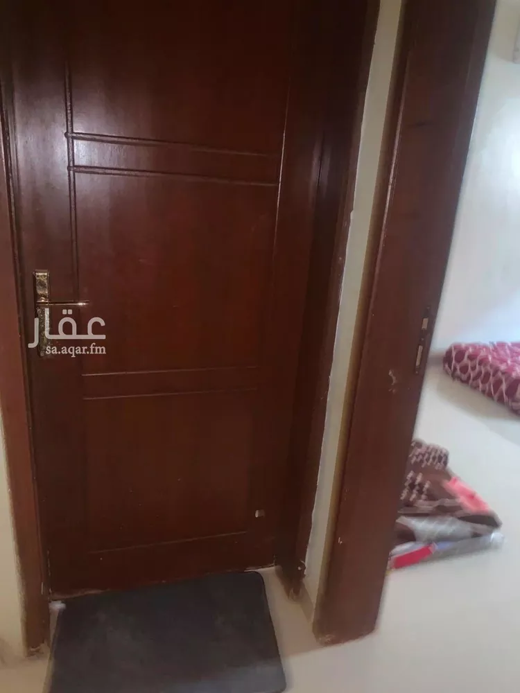 فيلا للإيجار في شارع المنذر بن سعيد, حي بدر, مدينة الرياض, منطقة الرياض صورة 3