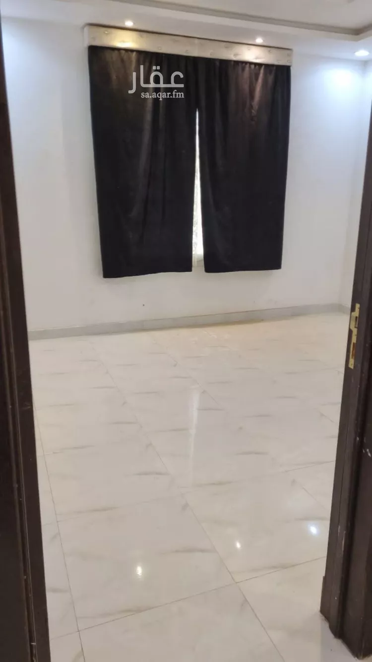 شقة للإيجار في شارع أبي الثريا, حي بدر, مدينة الرياض, منطقة الرياض