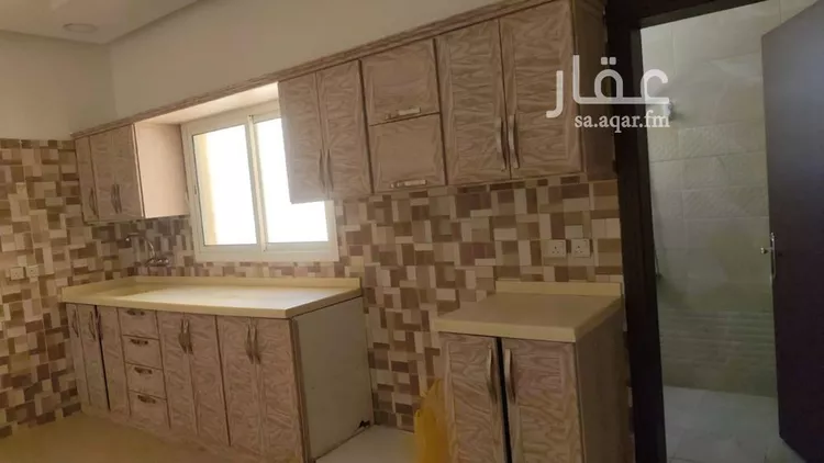 شقة للإيجار في شارع الشيخ عبدالله بن جبرين, حي القيروان, مدينة الرياض, منطقة الرياض صورة 3