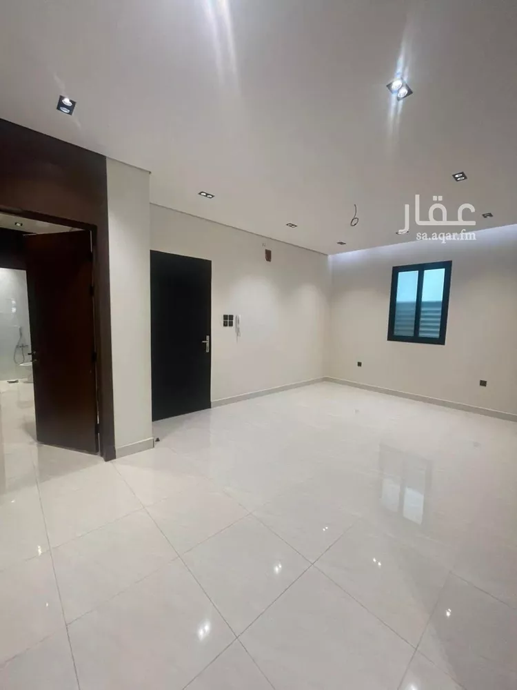 شقة للإيجار في شارع عبدالعزيز العبادي, حي الرمال, مدينة الرياض, منطقة الرياض