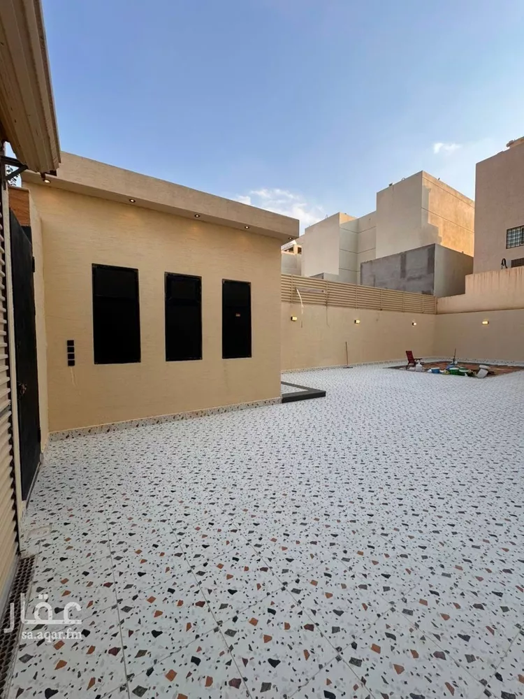 فيلا للإيجار في شارع داود الأصبهاني, حي المهدية, مدينة الرياض, منطقة الرياض صورة 3