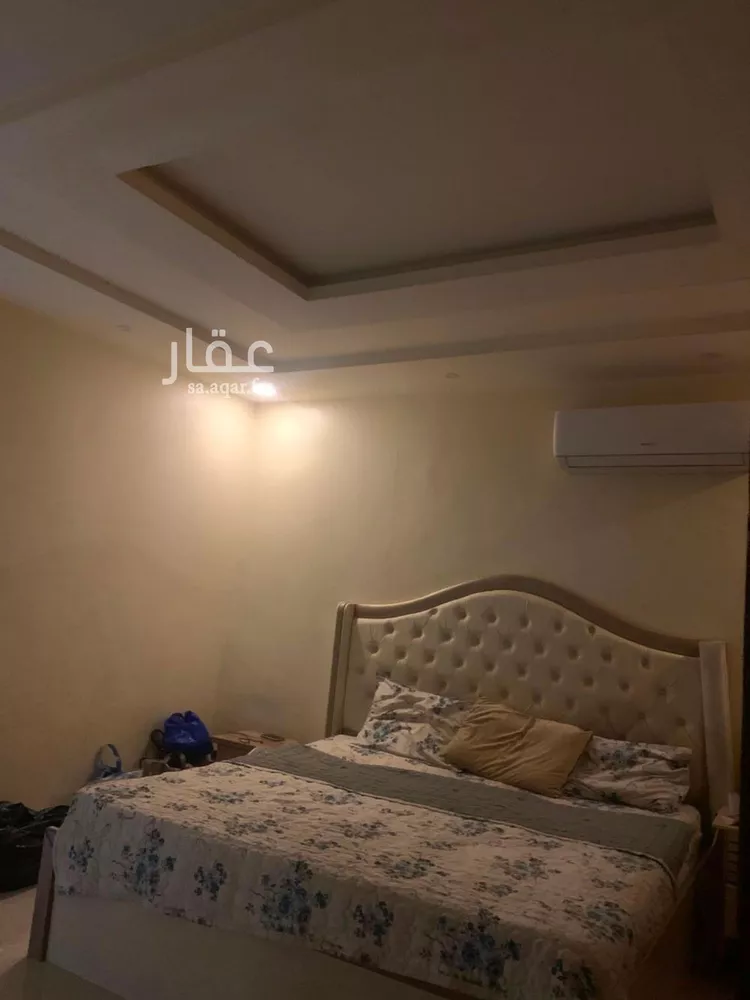 فيلا للإيجار في شارع المنذر بن سعيد, حي بدر, مدينة الرياض, منطقة الرياض صورة 2