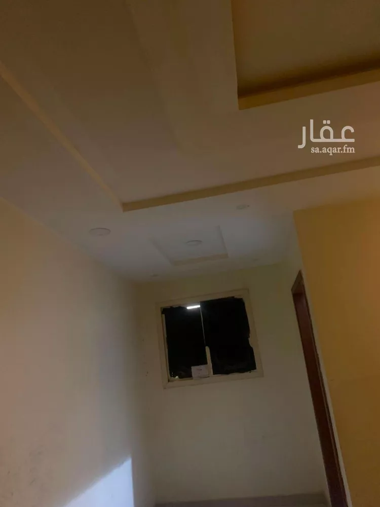 فيلا للإيجار في شارع المنذر بن سعيد, حي بدر, مدينة الرياض, منطقة الرياض صورة 5