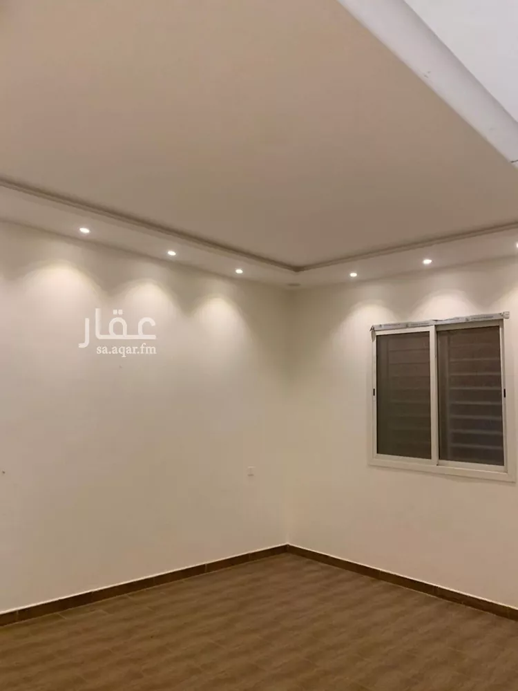 شقة للإيجار في شارع عبدالرحمن بن قاسم, حي عكاظ, مدينة الرياض, منطقة الرياض