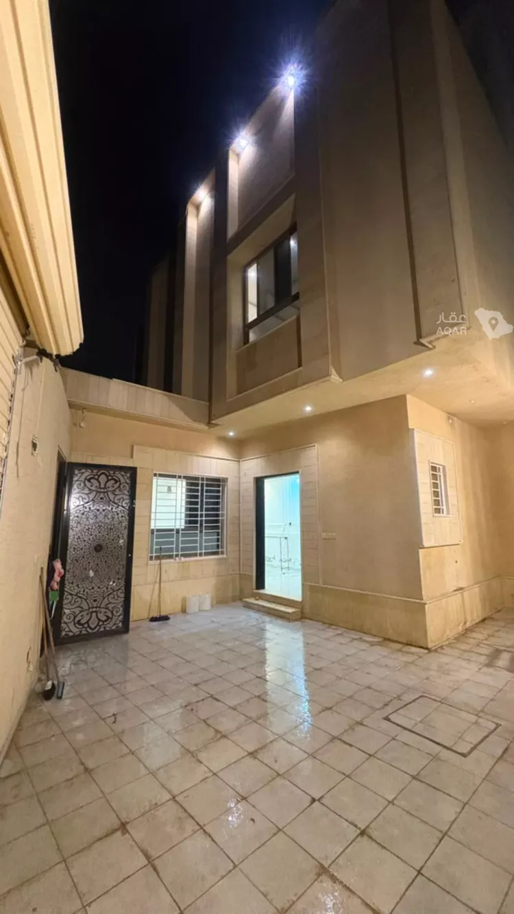 فيلا للإيجار في شارع خالد بن زهير الهذلي, حي بدر, مدينة الرياض, منطقة الرياض