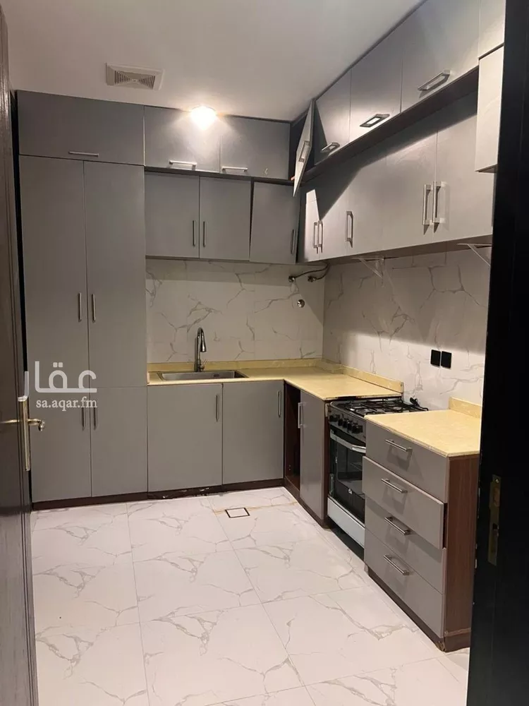 شقة للإيجار في شارع عبدالعزيز العبادي, حي الرمال, مدينة الرياض, منطقة الرياض 1 صورة