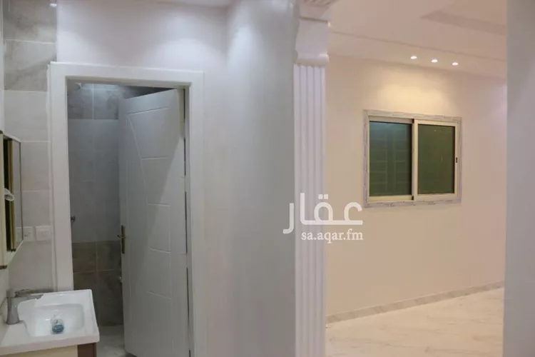 شقة للإيجار في شارع خالد بن زهير الهذلي, حي بدر, مدينة الرياض, منطقة الرياض صورة 5