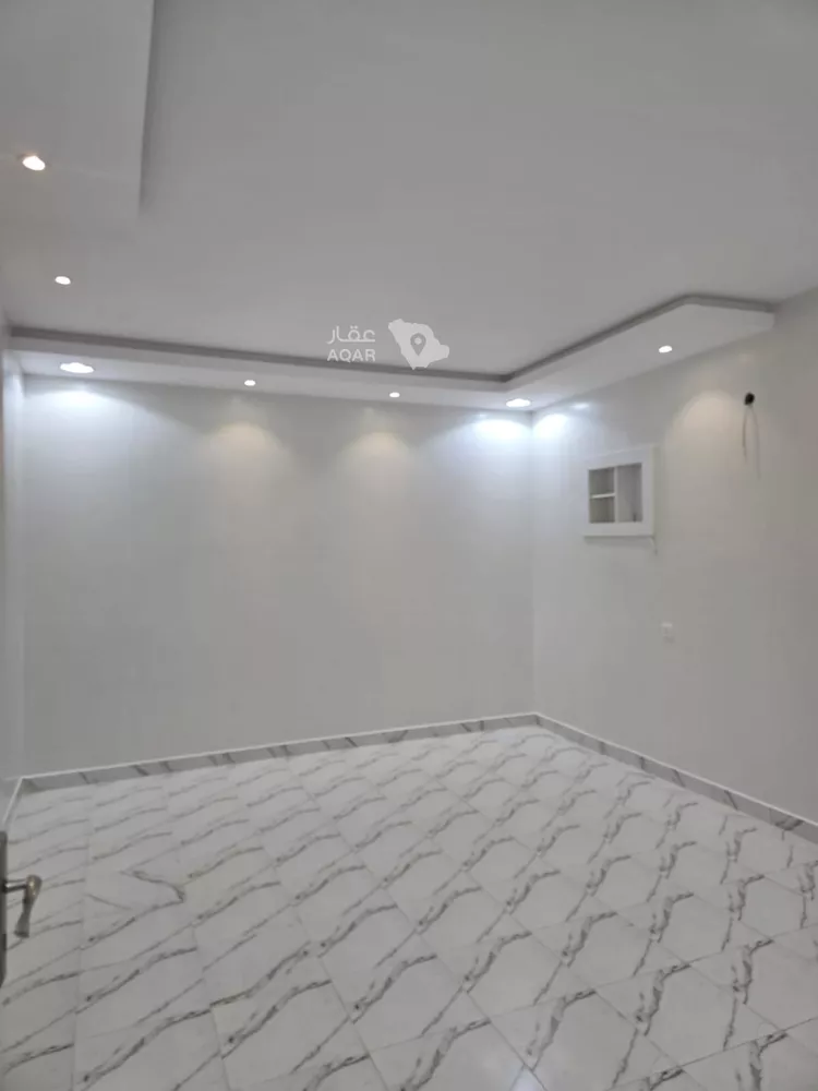 شقة للإيجار في شارع عبدالرحمن بن قاسم, حي عكاظ, مدينة الرياض, منطقة الرياض