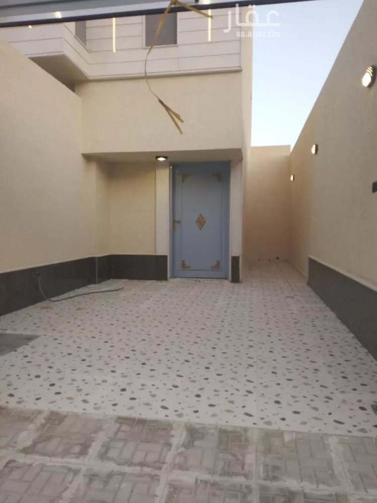 فيلا للبيع في شارع سيرين, حي عكاظ, مدينة الرياض, منطقة الرياض صورة 2