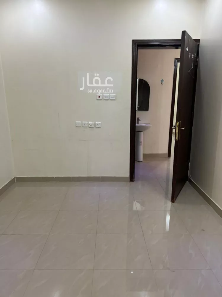 شقة للإيجار في شارع علي بن سعيد, حي إشبيلية, مدينة الرياض, منطقة الرياض صورة 4
