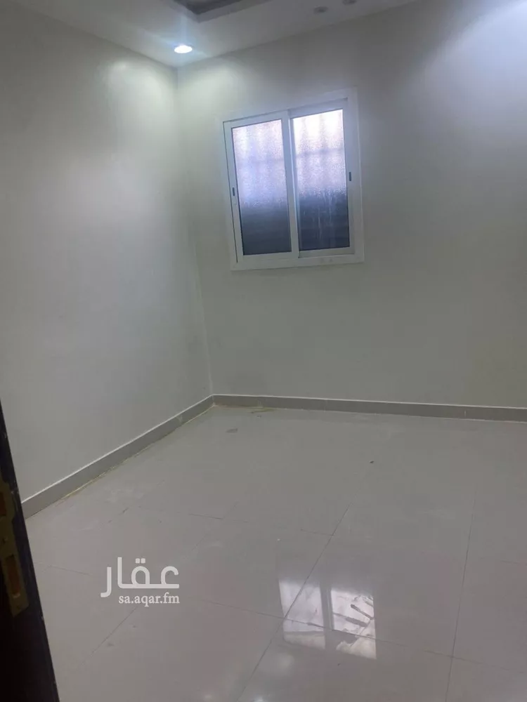 دور للإيجار في شارع أبي أحمد البناء, حي عكاظ, مدينة الرياض, منطقة الرياض صورة 3