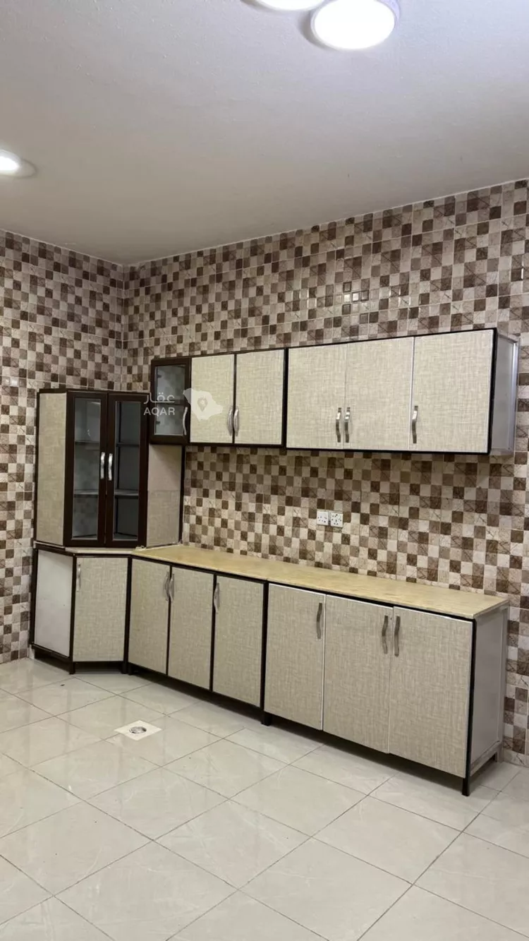 شقة للإيجار في شارع عبدالرحمن بن قاسم, حي عكاظ, مدينة الرياض, منطقة الرياض