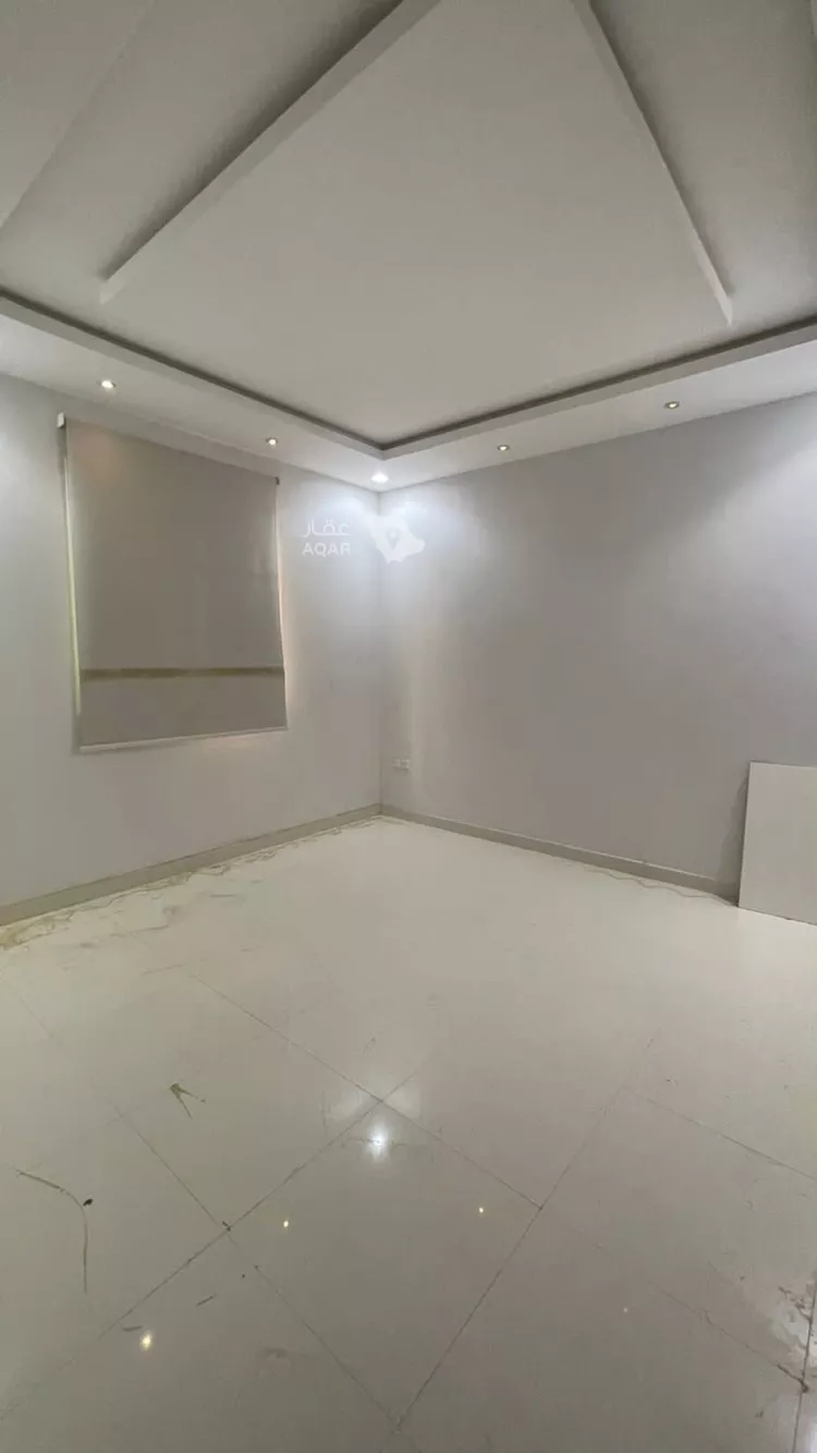 Floor for Rent in Riyadh Al Arid 4
