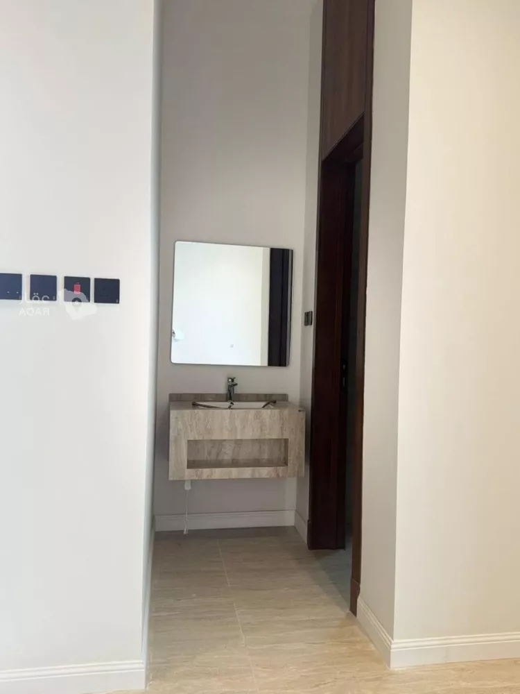 Apartment for Rent in Riyadh Al Mahdiyah 2