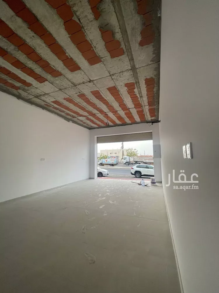 محل للإيجار في شارع علي ابن يزيد الهلالي, حي ورقان, مدينة المدينه المنوره, منطقة المدينة المنورة صورة 3