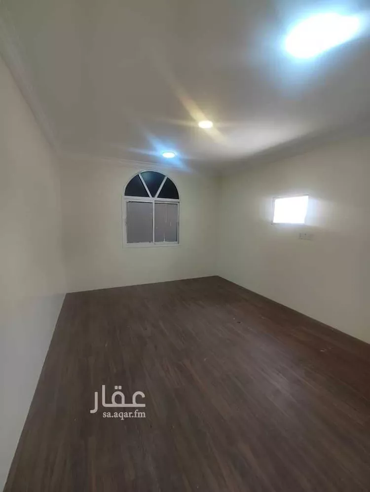شقة للإيجار في شارع الامير عبدالمجيد ابن عبدالعزيز, حي مدينة العمال, مدينة الخبر, المنطقة الشرقية صورة 2