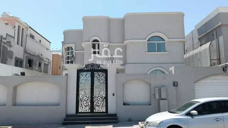 فيلا للإيجار في شارع الامير جلوي ابن عبدالعزيز ابن مساعد, حي العقربية, مدينة الخبر, المنطقة الشرقية