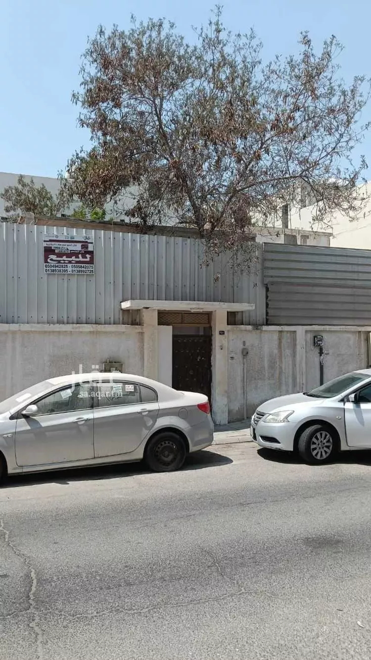 فيلا للبيع في شارع الامير مشهور ابن عبدالعزيز, حي مدينة العمال, مدينة الخبر, المنطقة الشرقية