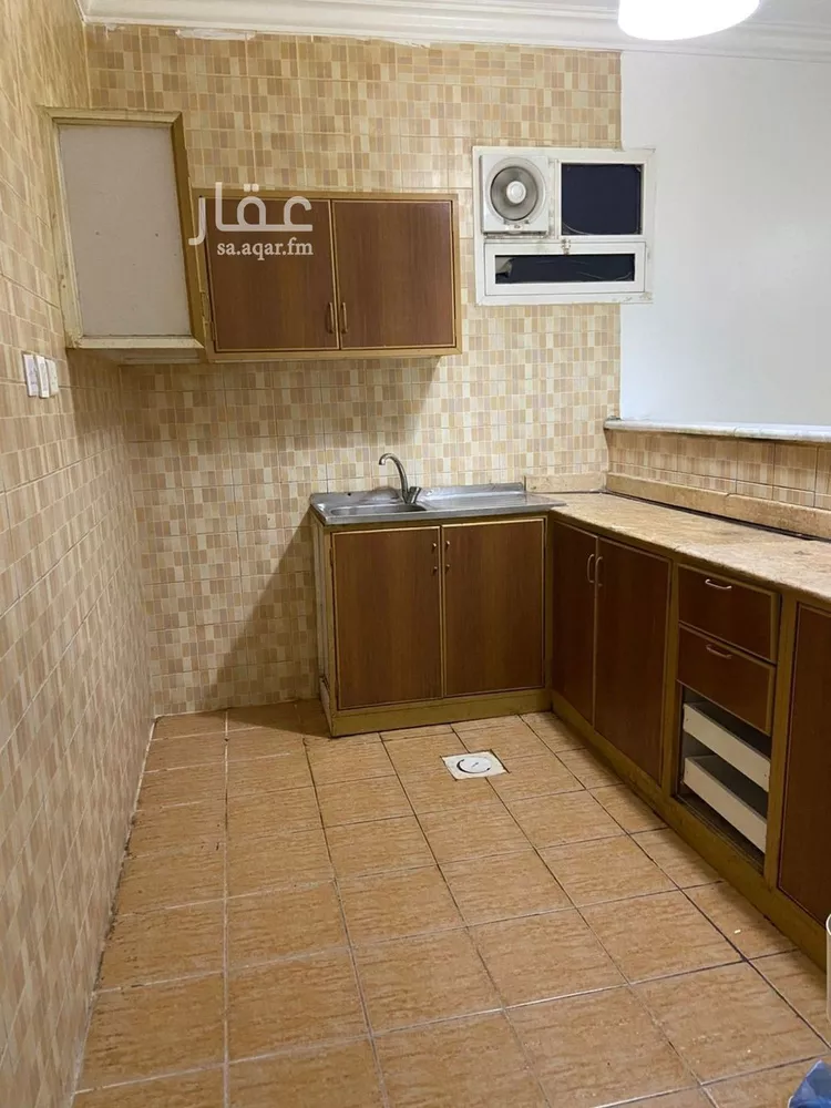 شقة للإيجار في شارع المرفق, حي ظهرة لبن, مدينة الرياض, منطقة الرياض