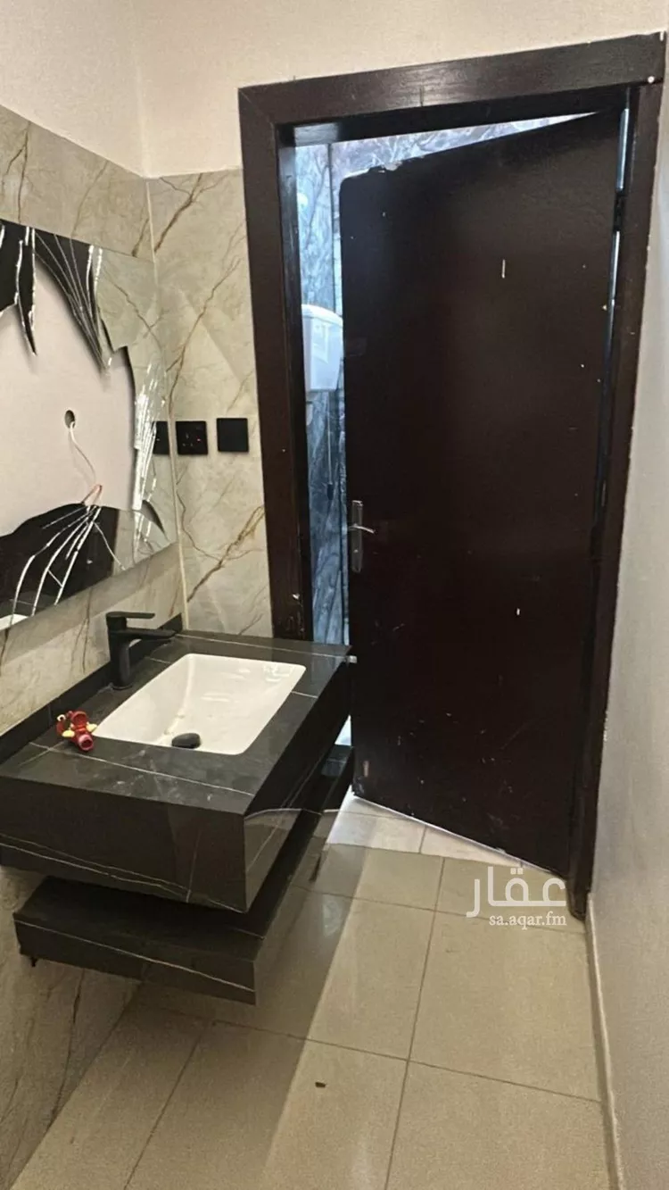 شقة للإيجار في شارع نهاوند, حي العزيزية, مدينة الرياض, منطقة الرياض صورة 4