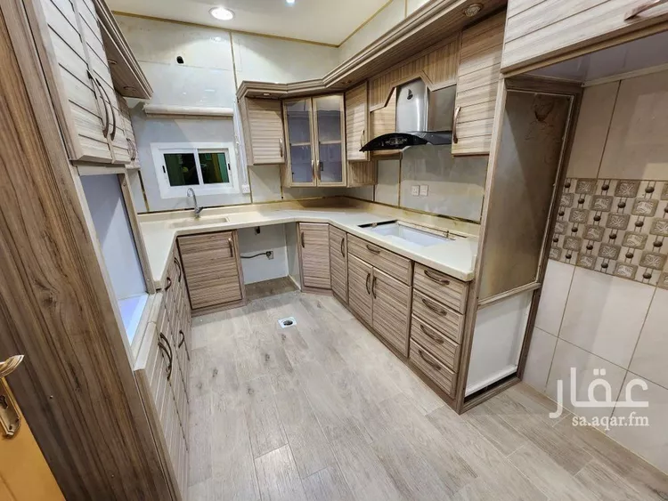 شقة للإيجار في شارع القرابة, حي إشبيلية, مدينة الرياض, منطقة الرياض صورة 5