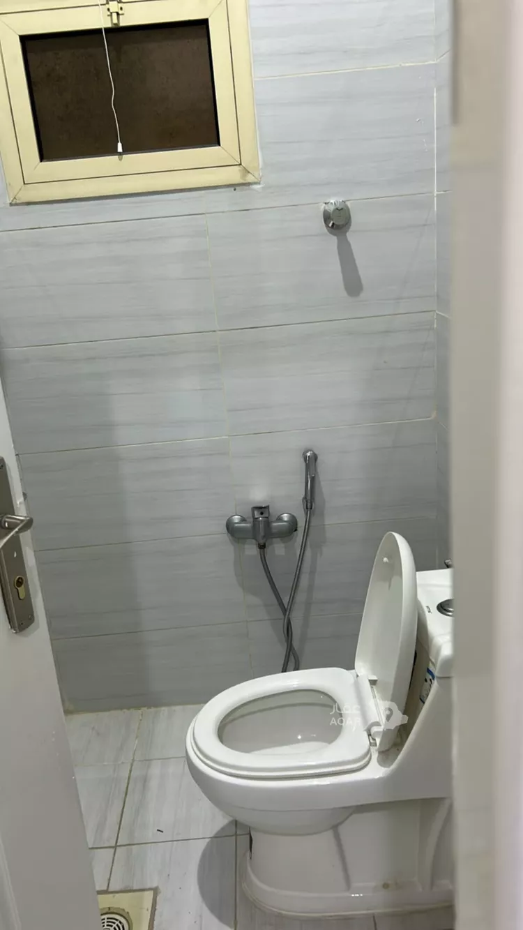 شقة للإيجار في شارع الفخر الأصبهاني, حي السعادة, مدينة الرياض, منطقة الرياض صورة 4