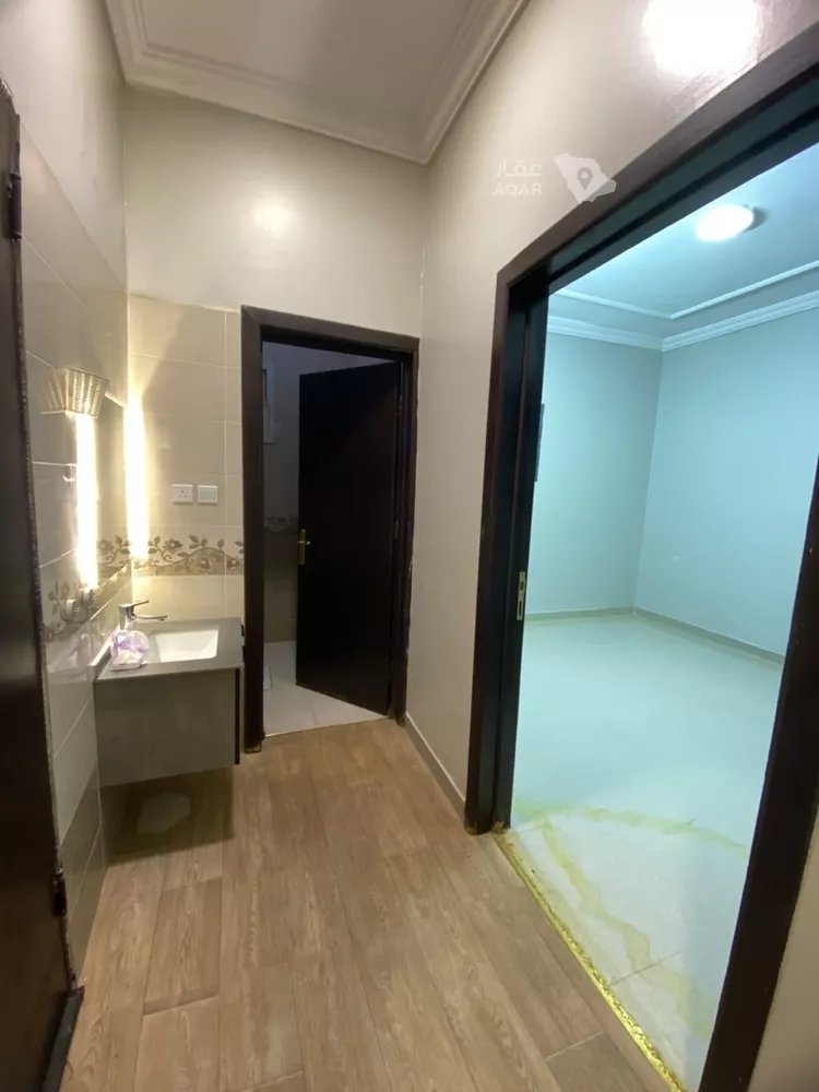 شقة للإيجار في شارع عبدالله بن قيس, حي إشبيلية, مدينة الرياض, منطقة الرياض