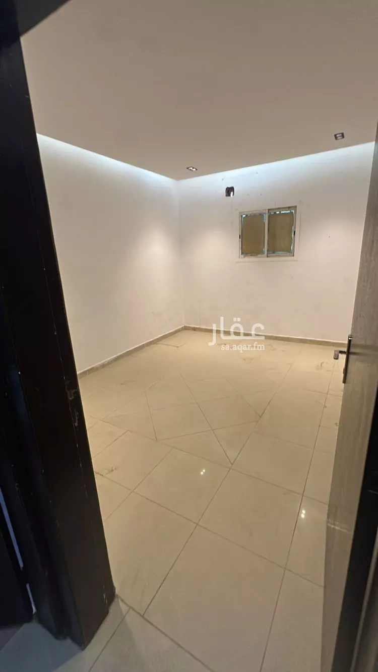 شقة للإيجار في شارع نهاوند, حي العزيزية, مدينة الرياض, منطقة الرياض صورة 3