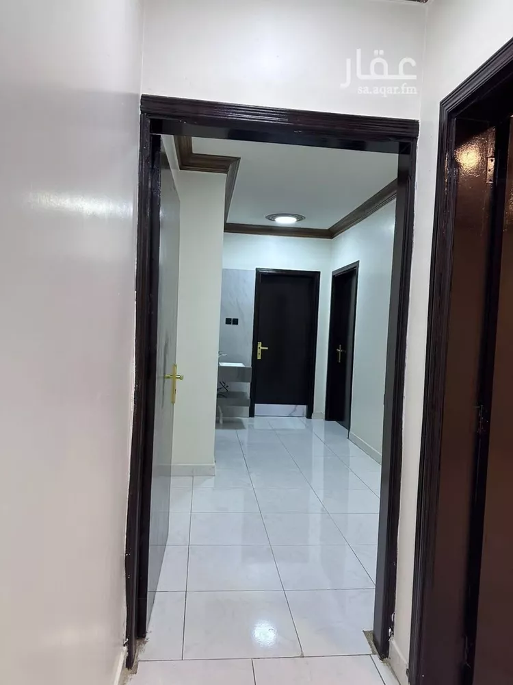 شقة للإيجار في شارع عبدالله بن قيس, حي إشبيلية, مدينة الرياض, منطقة الرياض