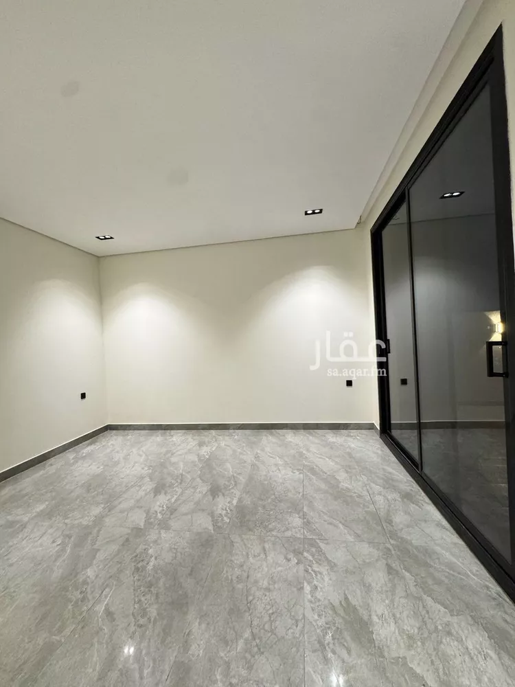 شقة للبيع في شارع الغريف, حي إشبيلية, مدينة الرياض, منطقة الرياض صورة 2