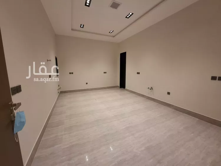 فيلا للبيع في شارع الربيع بن سليمان, حي الرمال, مدينة الرياض, منطقة الرياض 8