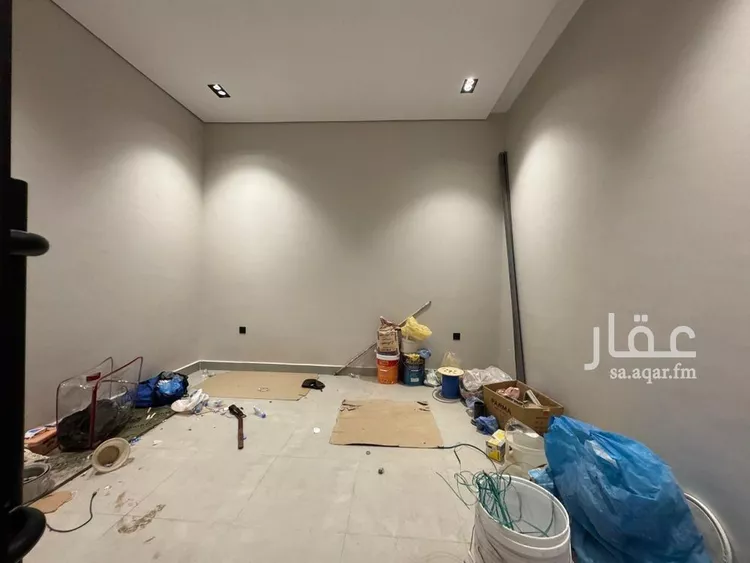 فيلا للبيع في شارع عبدالعزيز الطبيري, حي الرمال, مدينة الرياض, منطقة الرياض 6