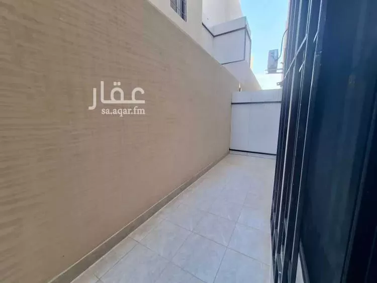 Apartment for Sale in Riyadh Al Yarmouk 8