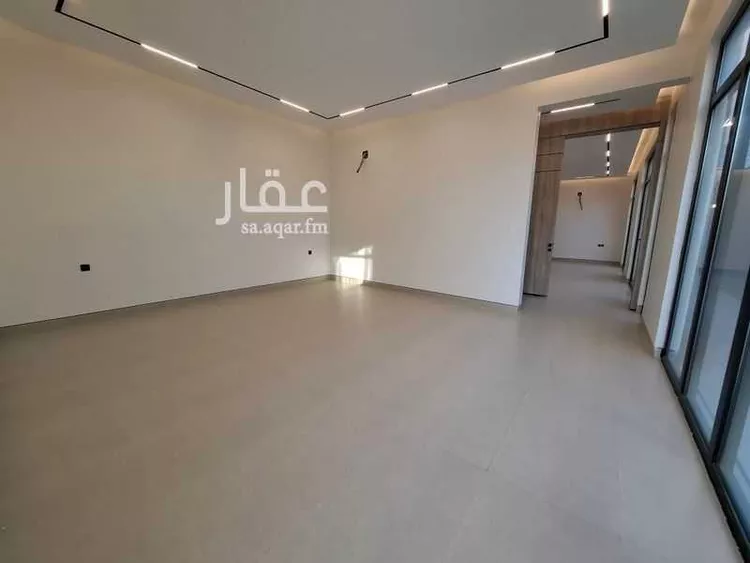 Floor for Sale in Riyadh Ar Rimal 8
