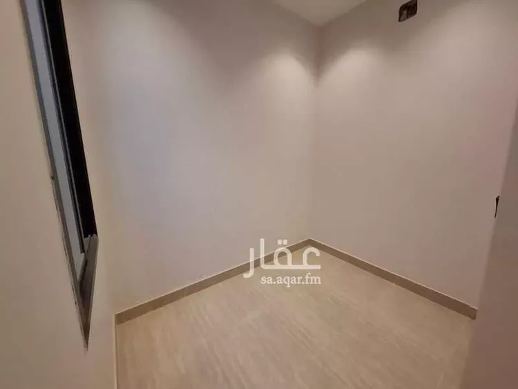 فيلا للبيع في شارع علي بن عبدالكريم, حي إشبيلية, مدينة الرياض, منطقة الرياض 28