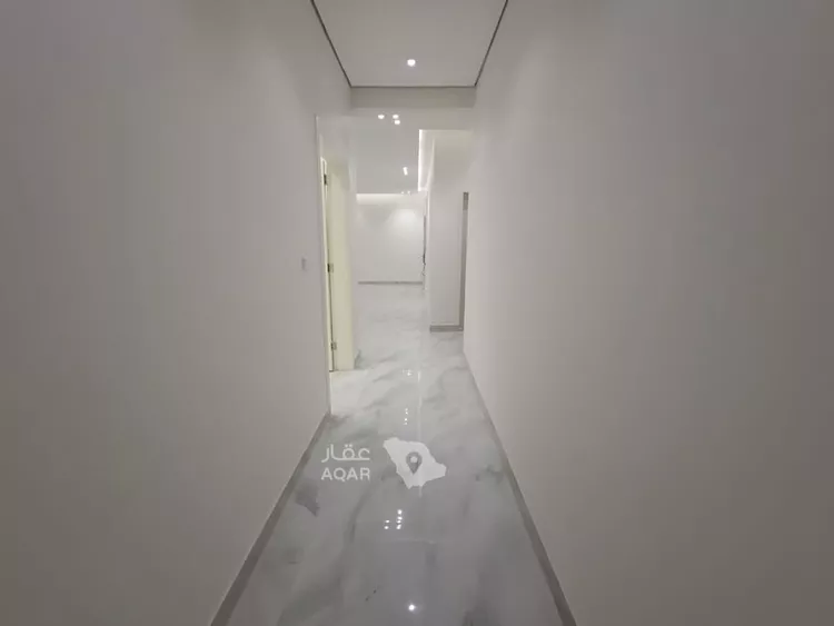 Floor for Sale in Riyadh Al Qadisiyah 15