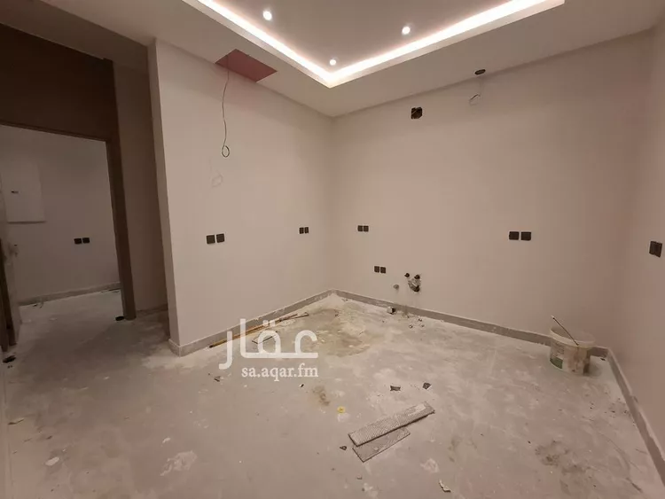 دور للبيع في شارع رقم 325, حي المونسية, مدينة الرياض, منطقة الرياض صورة 4