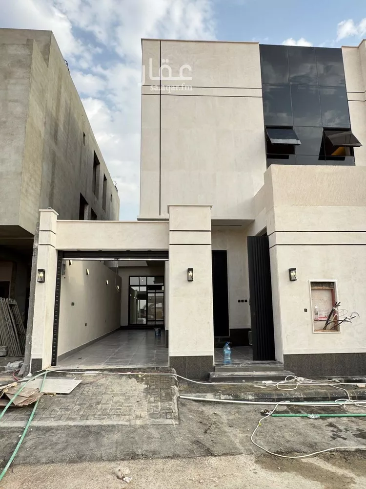 فيلا للبيع في شارع إسماعيل الميكالي, حي الرمال, مدينة الرياض, منطقة الرياض صورة 2