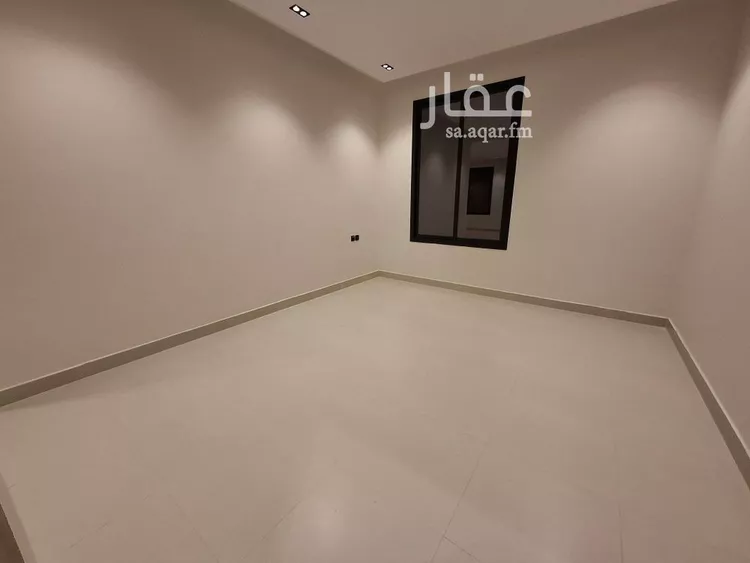 دور للبيع في شارع عامر الكناني, حي الخليج, مدينة الرياض, منطقة الرياض صورة 2