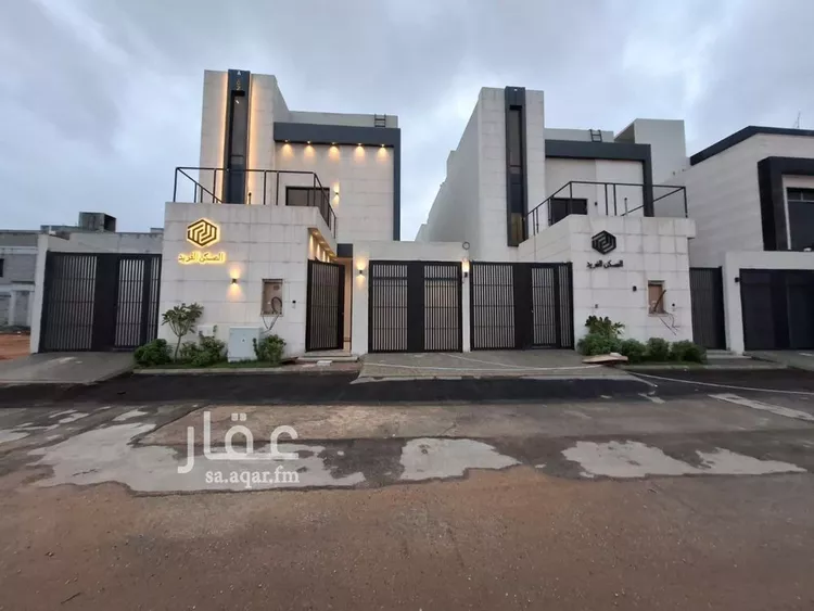 فيلا للبيع في شارع عبدالعزيز الطبيري, حي الرمال, مدينة الرياض, منطقة الرياض