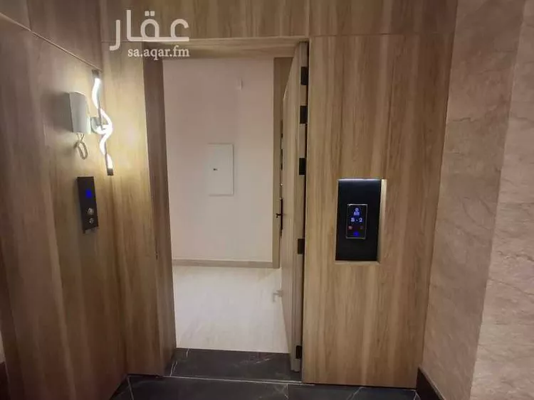شقة للبيع في شارع الفروسية, حي إشبيلية, مدينة الرياض, منطقة الرياض صورة 3