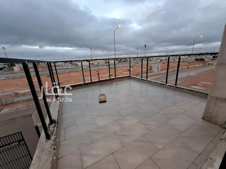 فيلا للبيع في شارع عبدالعزيز الطبيري, حي الرمال, مدينة الرياض, منطقة الرياض صورة 3