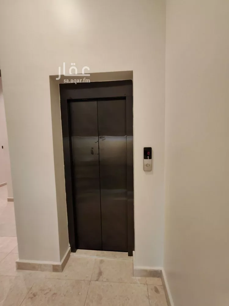 دور للبيع في شارع ابن شبه, حي الجنادرية, مدينة الرياض, منطقة الرياض صورة 3