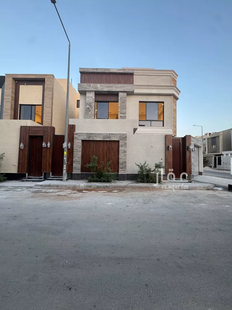 فيلا للبيع في شارع سليمان الحميضي, حي الرمال, مدينة الرياض, منطقة الرياض صورة 2