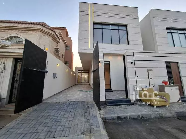 فيلا للبيع في شارع ابن كحيل, حي الملك فيصل, مدينة الرياض, منطقة الرياض