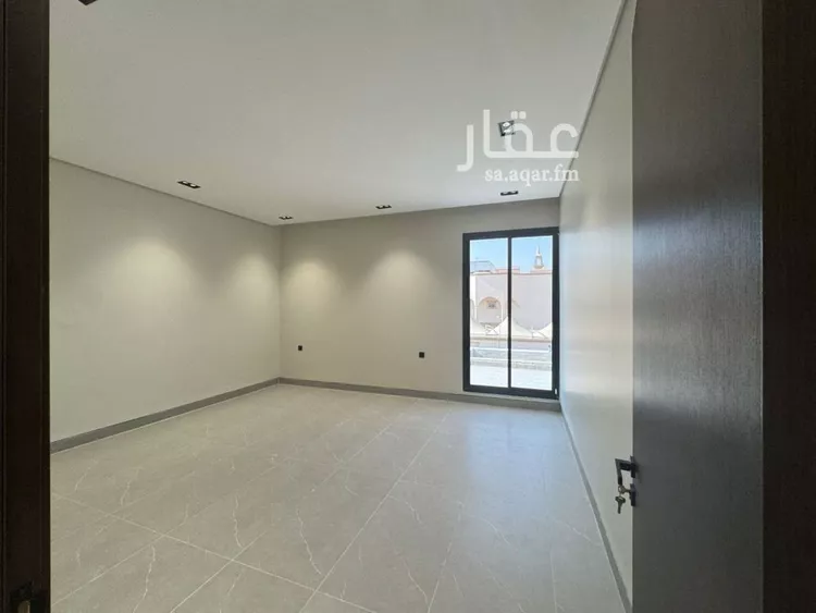 دور للبيع في شارع الكاف, حي إشبيلية, مدينة الرياض, منطقة الرياض صورة 2