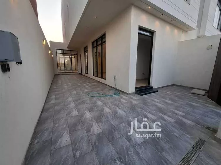 فيلا للبيع في شارع ابن كحيل, حي الملك فيصل, مدينة الرياض, منطقة الرياض صورة 4