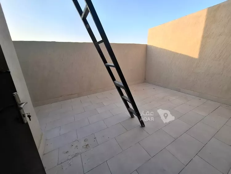 فيلا للبيع في شارع علي بن إبراهيم, حي الرمال, مدينة الرياض, منطقة الرياض 4