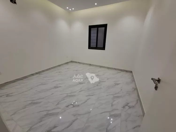 Floor for Sale in Riyadh Al Qadisiyah 10