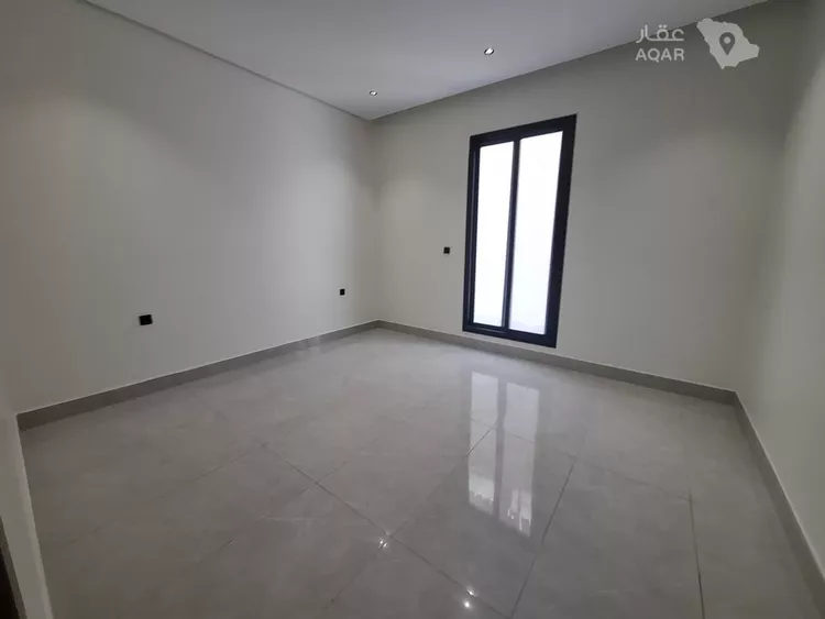 Floor for Sale in Riyadh Al Janadriyah 12